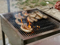 10. Bratwurstmeisterschaft auf der Domäne Dahlem (77 Bilder)